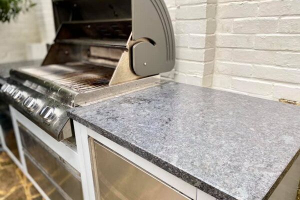 Roktops Worksurfaces LTD | Barbecues & Outdoor Kitchens | Stone Worktops | Stone worktop outside with built in barbecue